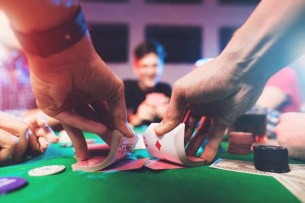 Improve Your Skills in Online Casino Games like 온라인 슬롯