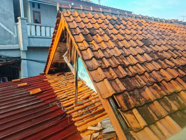 Licensed Roofing Contractor Providing Trusted Roofing Services Near You
