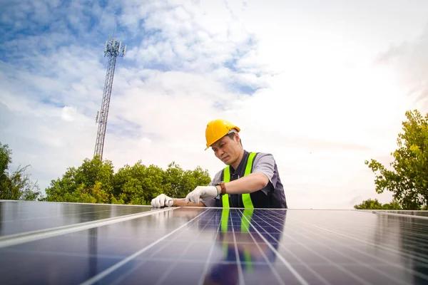 Expert Electrical Panels Services in West Chester for Homes and Businesses