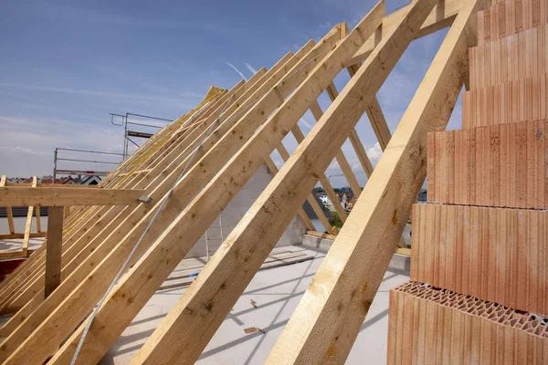 Expert Hanover roofing company Offering Complete Roofing Solutions