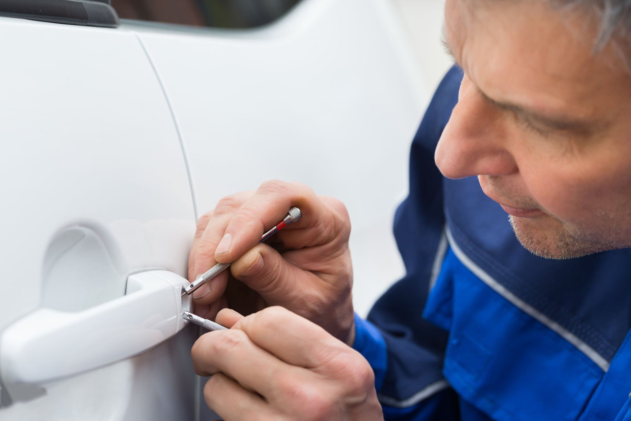 Essential Tips for Choosing a Citroen car key replacement Service