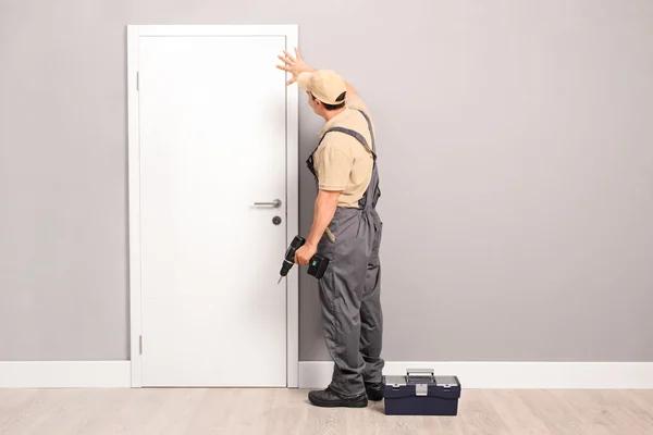 Fast Garage Door Repair Arlington Service You Can Count On